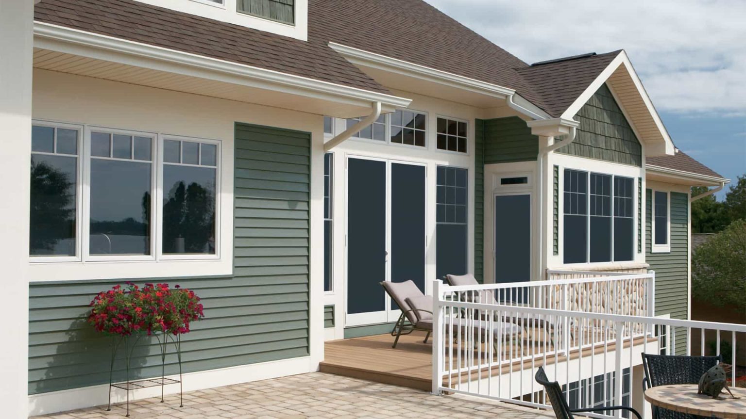Aluminum Siding vs Vinyl Siding Which is Better for Your Home? WW